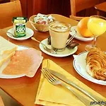 Ciutat De Sant Adria 2*