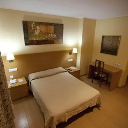Ciutat De Sant Adria Hotel 2*