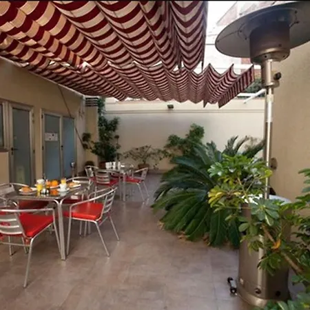 Ciutat De Sant Adria Hotel 2*