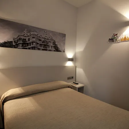 Ciutat De Sant Adria Hotel 2*