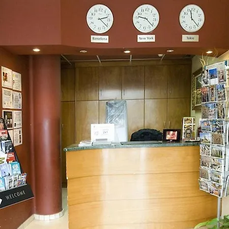 Ciutat De Sant Adria Hotel 2*