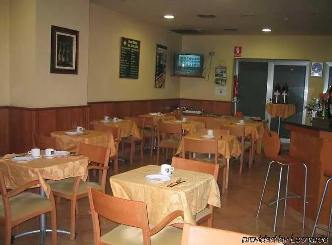 圣阿德里雅辞屋塔酒店